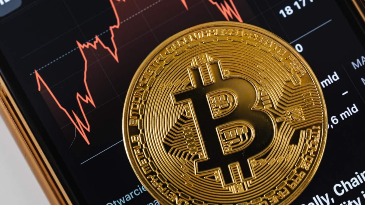 Bitcoin Shows Positive Signals